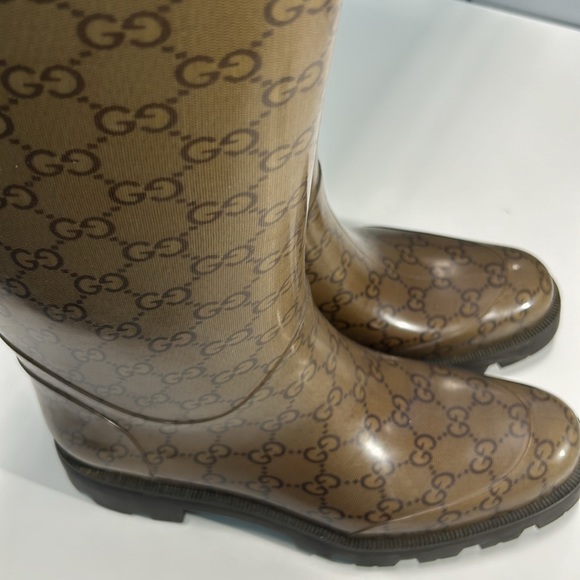 Gucci Wellington boots, great condition missing one insole. Size 37, no box - Picture 8 of 10